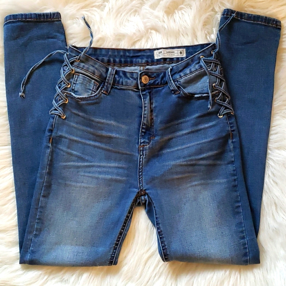 I&M Kylie Jean Size 9 lace up waist skinny…